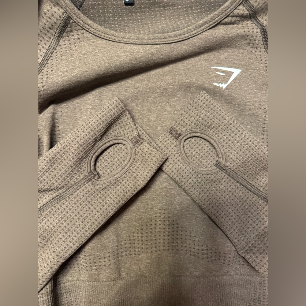 Gymshark Dark Brown Long Sleeve Crop Top - Picture 4 of 4